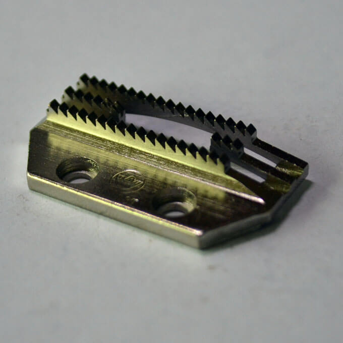 FEED DOG LIGHT-MEDIUM A4S