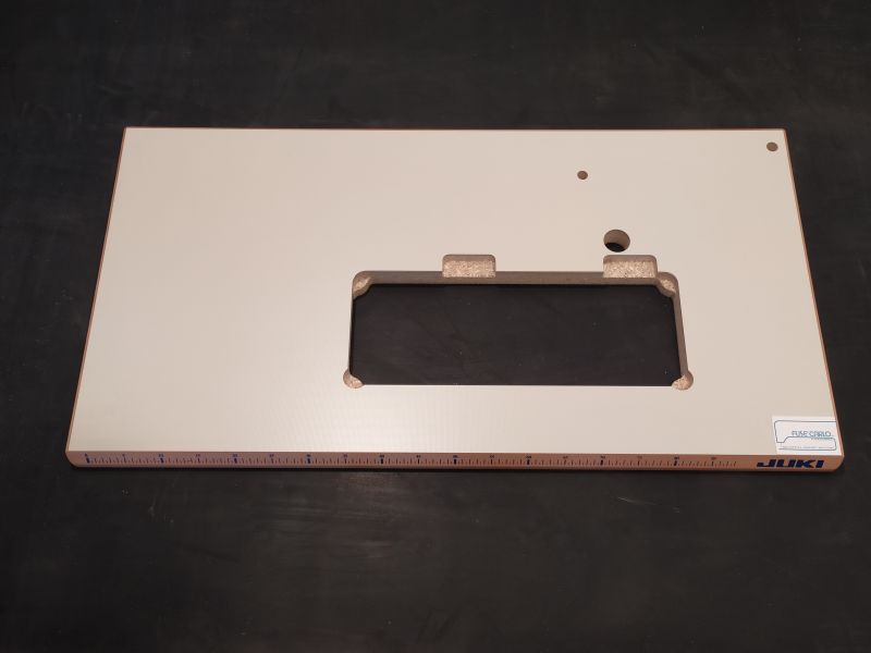 TAVOLA X JUKI 7000A-2284B-900B DA 105X55TRUCIOLARI
