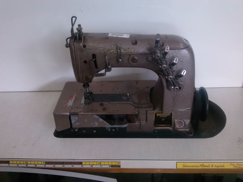 53440A CON B/M 2800/380V 2 AGHI SFALSATI4.8