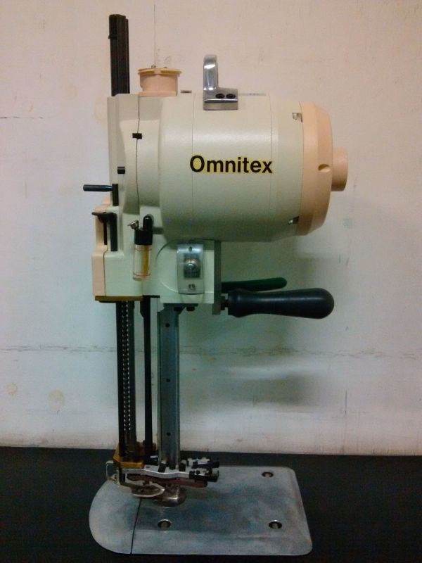 210 T F EFT-CV TAGLIERINA VERTICALE 50/60HZ 380V