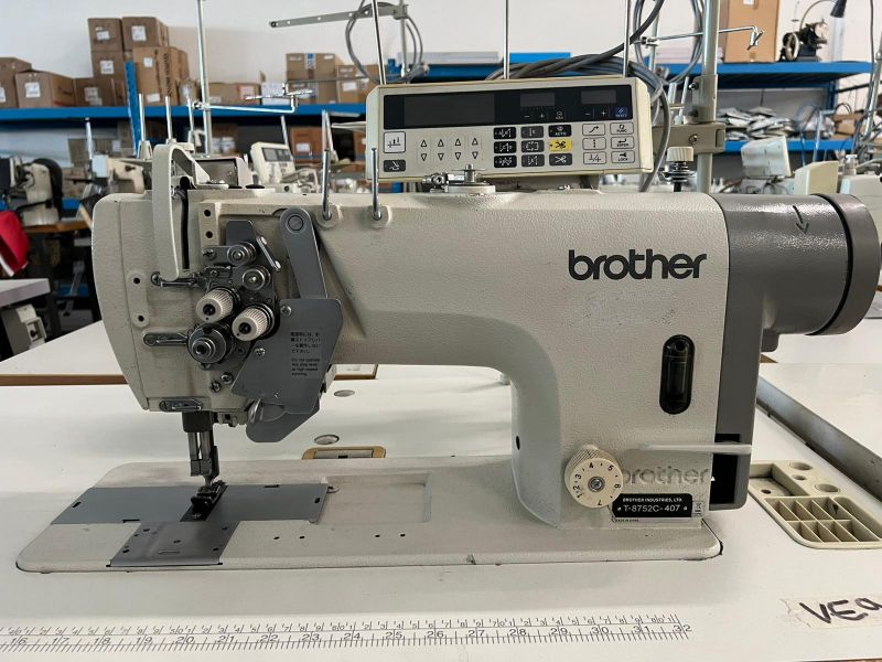 8752-407 CON B/M 4,8 MM